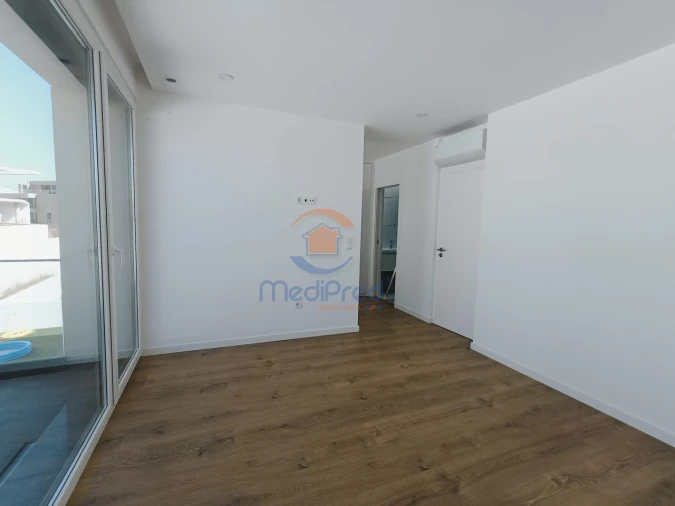 Moradia T4 para Venda em Ericeira Foto 28