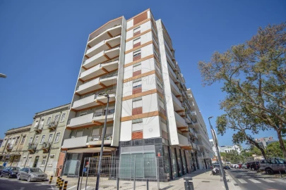 Apartamento T3 para Arrendamento em Avenidas Novas