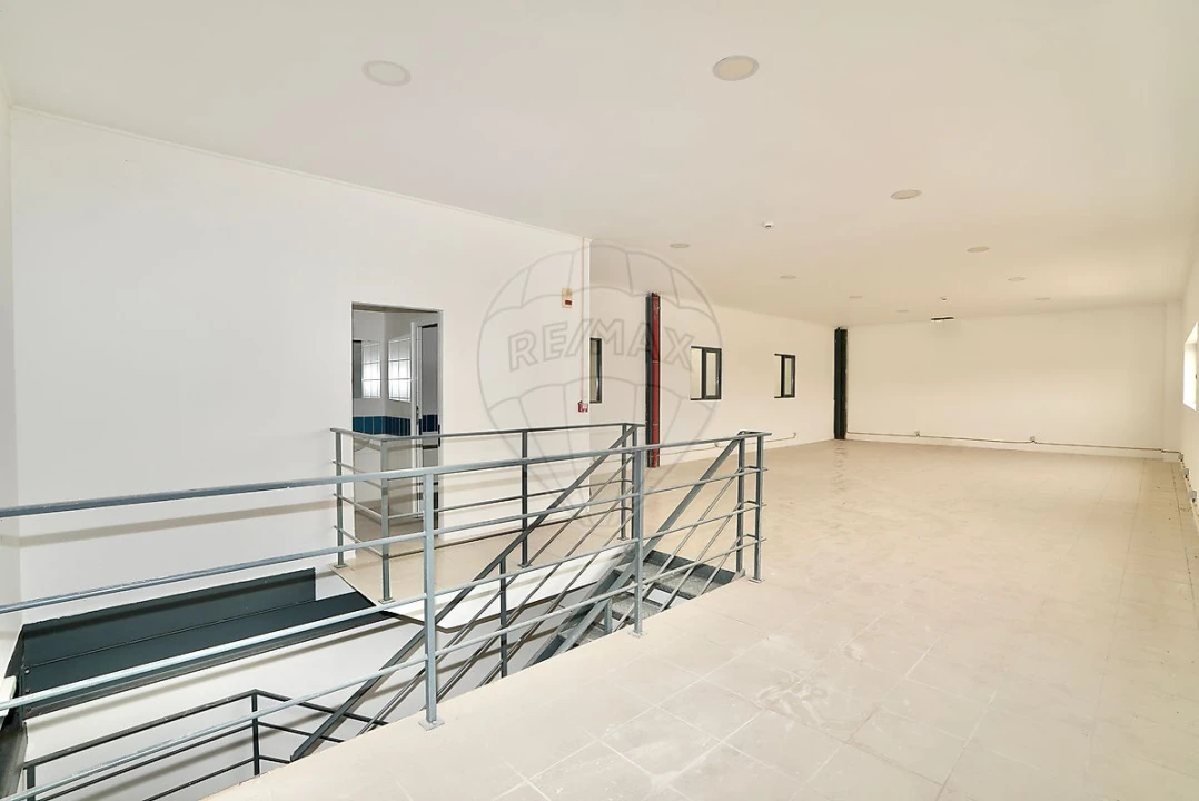 Armazém para Arrendamento em Samora Correia Foto 16