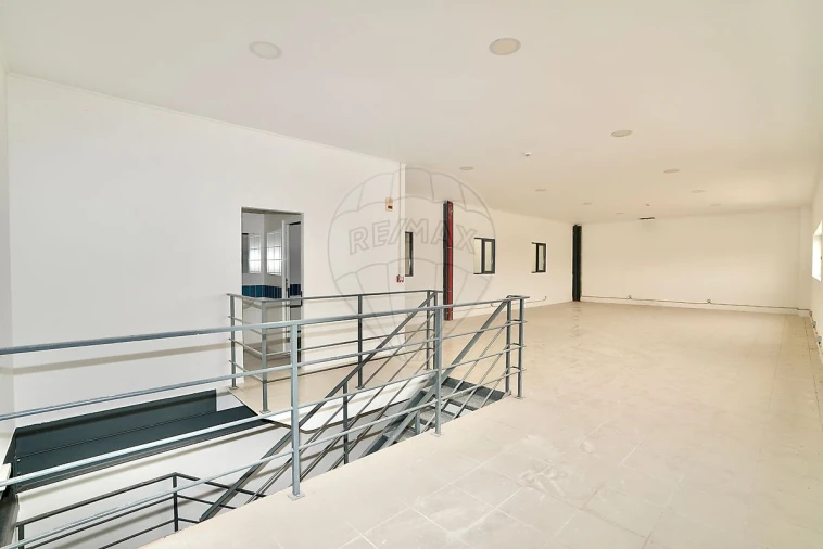 Armazém para Arrendamento em Samora Correia Foto 16