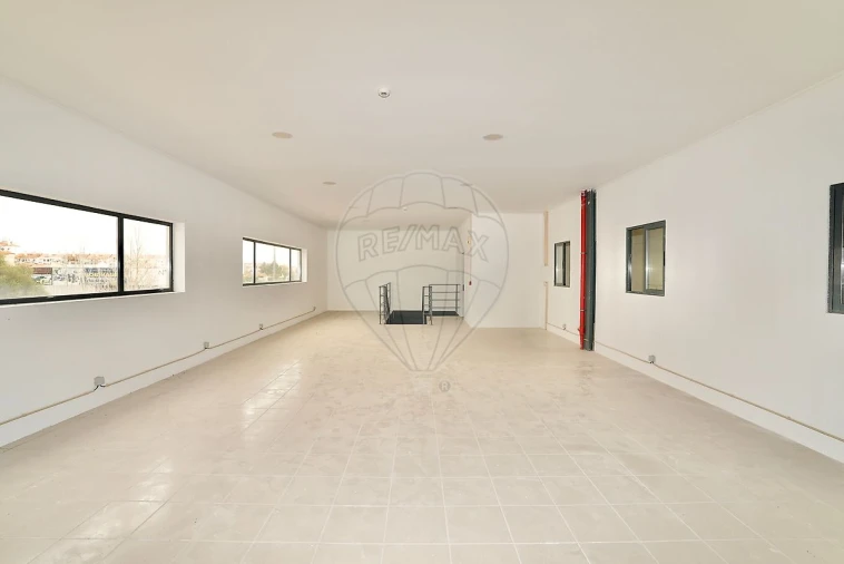 Armazém para Arrendamento em Samora Correia Foto 18