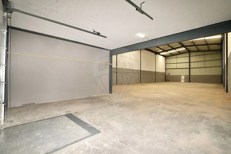 Armazém para Arrendamento em Samora Correia Foto 3