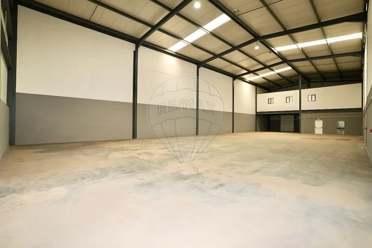 Armazém para Arrendamento em Samora Correia Foto 7