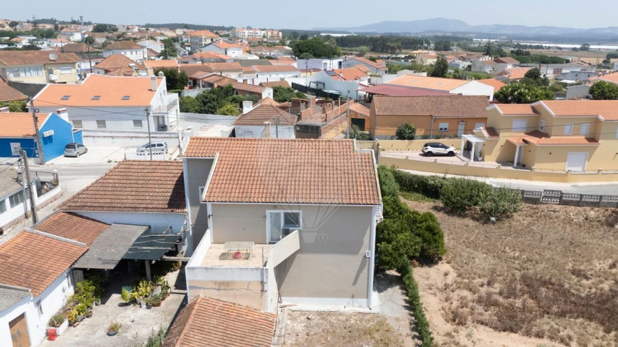 Moradia T5 para Venda em Campelos e Outeiro da Cabeça Foto 41