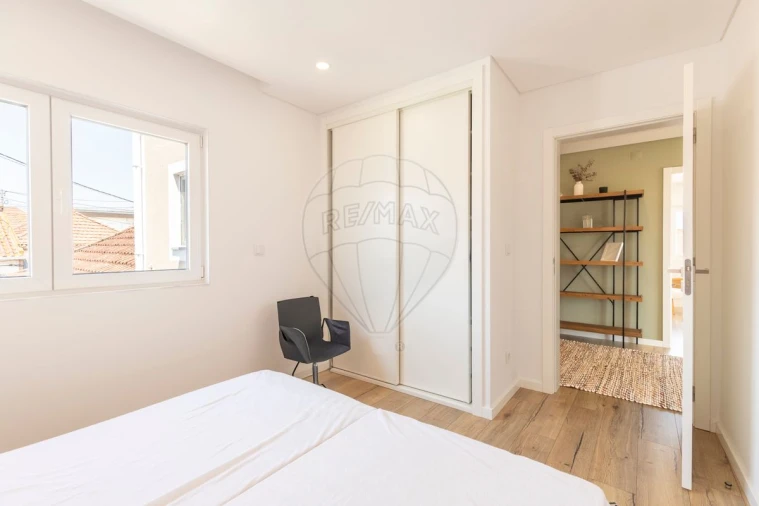 Moradia T5 para Venda em Campelos e Outeiro da Cabeça Foto 27