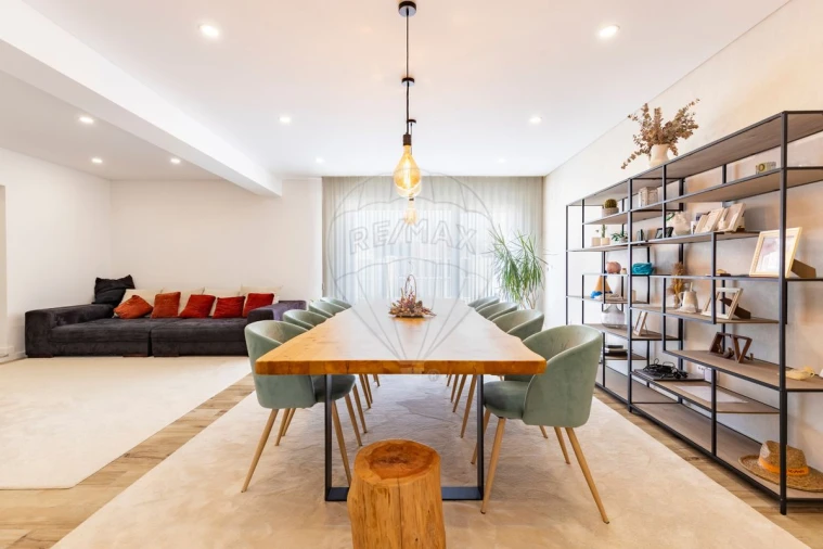 Moradia T5 para Venda em Campelos e Outeiro da Cabeça Foto 6