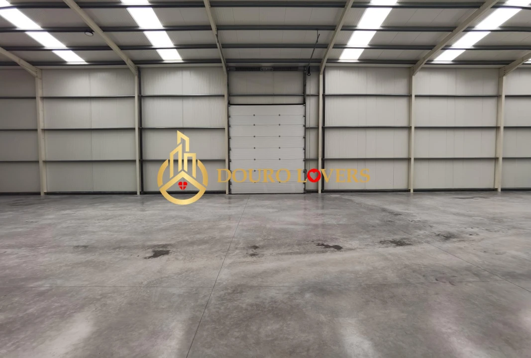 Armazém para Arrendamento em Constance Foto 8