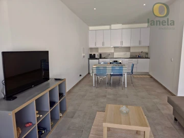Moradia T5 para Venda em Santa Barbara de Nexe
