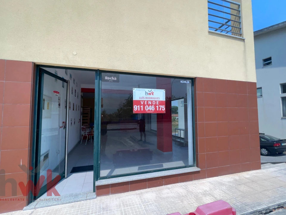 Negócio para Venda em Nelas Foto 1