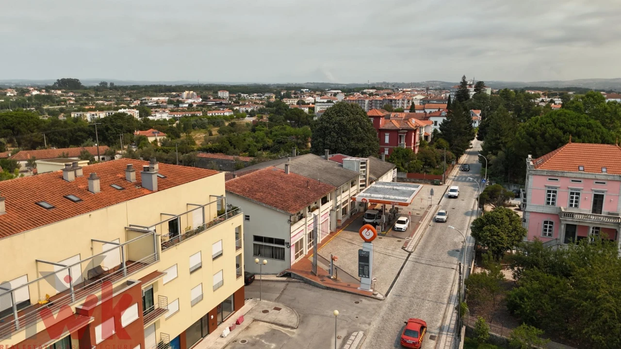 Negócio para Venda em Nelas Foto 3