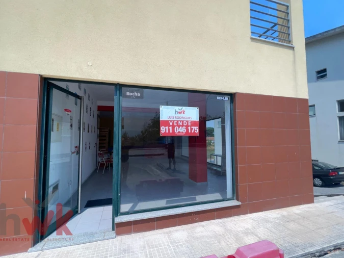 Negócio para Venda em Nelas Foto 1