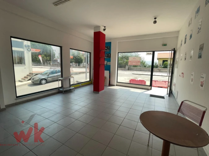 Negócio para Venda em Nelas Foto 16