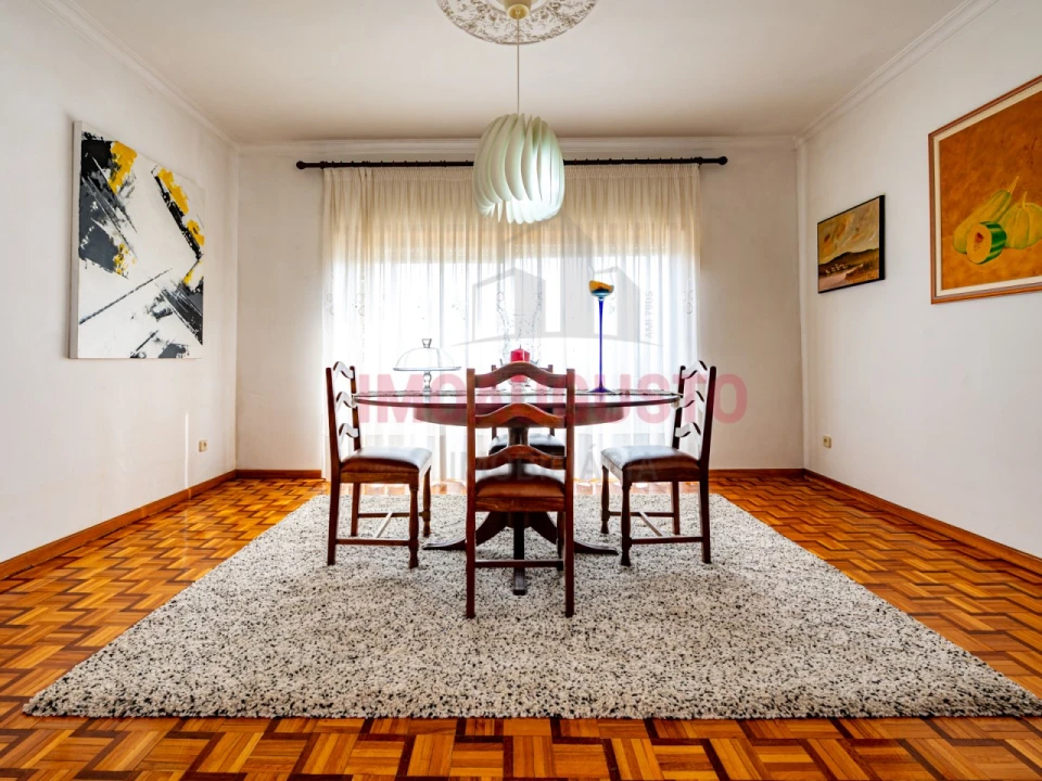 Moradia T4 para Venda em Santa Comba Foto 12