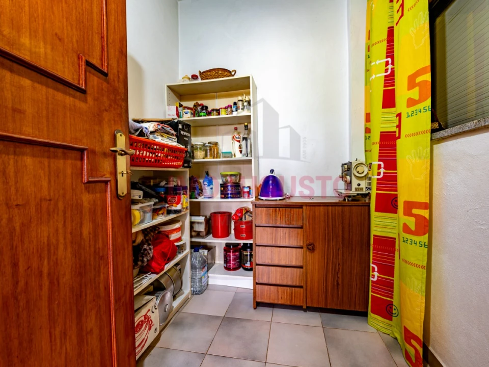 Moradia T4 para Venda em Santa Comba Foto 26