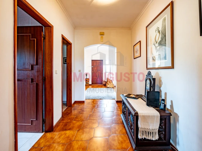 Moradia T4 para Venda em Santa Comba Foto 4