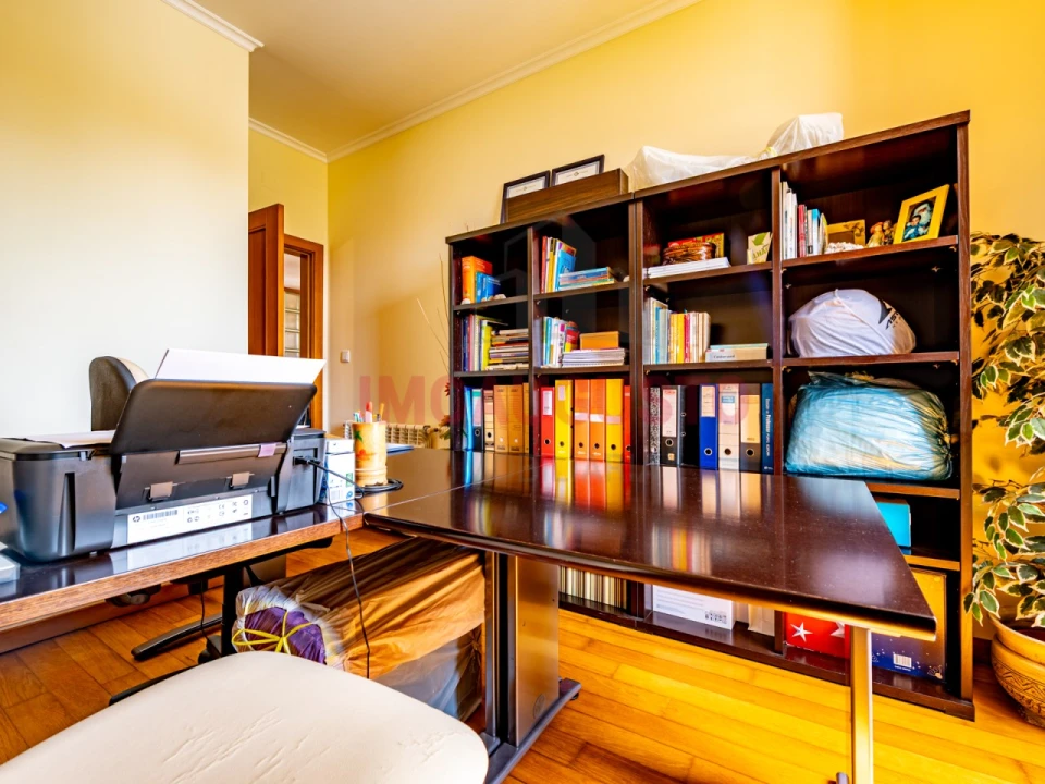 Apartamento T3 para Venda em Pinhel Foto 13