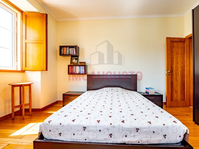 Apartamento T3 para Venda em Pinhel Foto 8