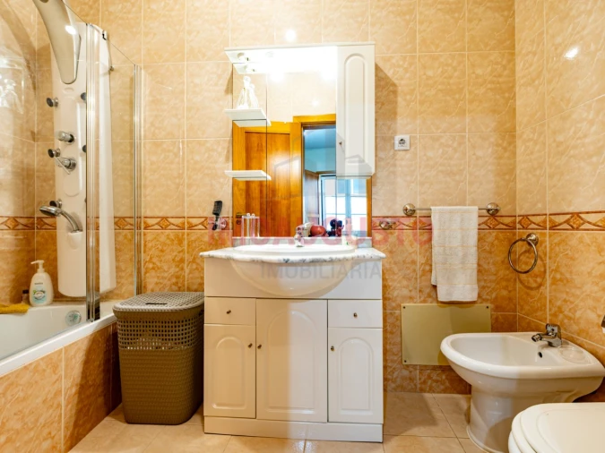 Apartamento T3 para Venda em Pinhel Foto 10