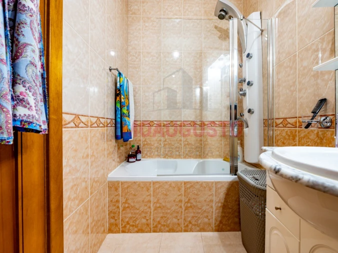 Apartamento T3 para Venda em Pinhel Foto 11