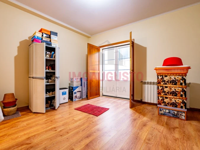 Apartamento T3 para Venda em Pinhel Foto 15
