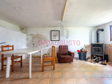 Moradia T3 para Venda em Famalicão