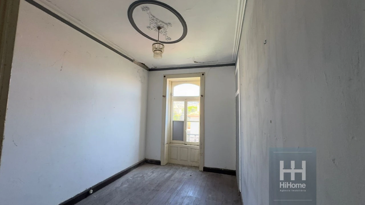 Prédio para Venda em Funchal (Santa Luzia) Foto 5