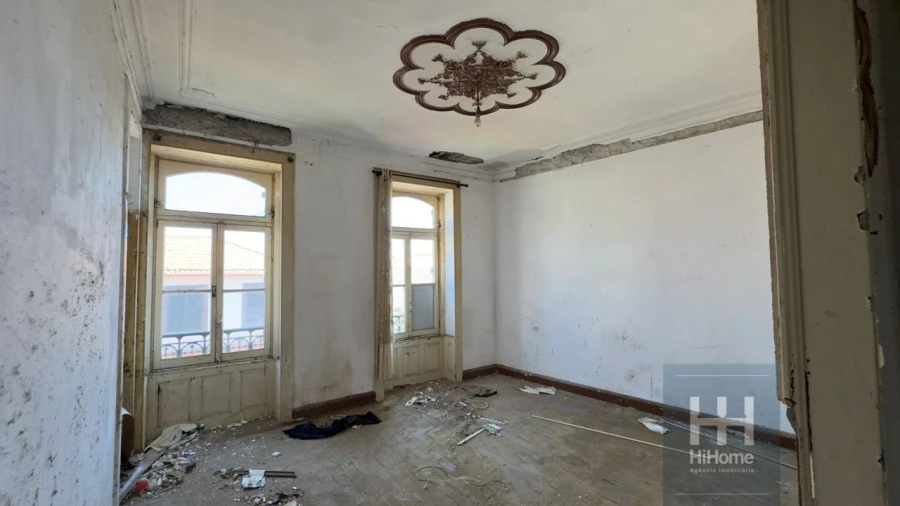 Prédio para Venda em Funchal (Santa Luzia) Foto 6