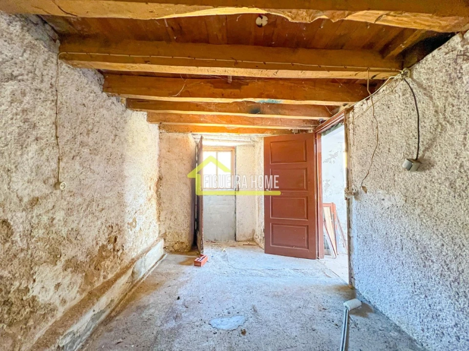 Moradia T3 para Venda em São Martinho do Bispo e Ribeira de Frades Foto 11