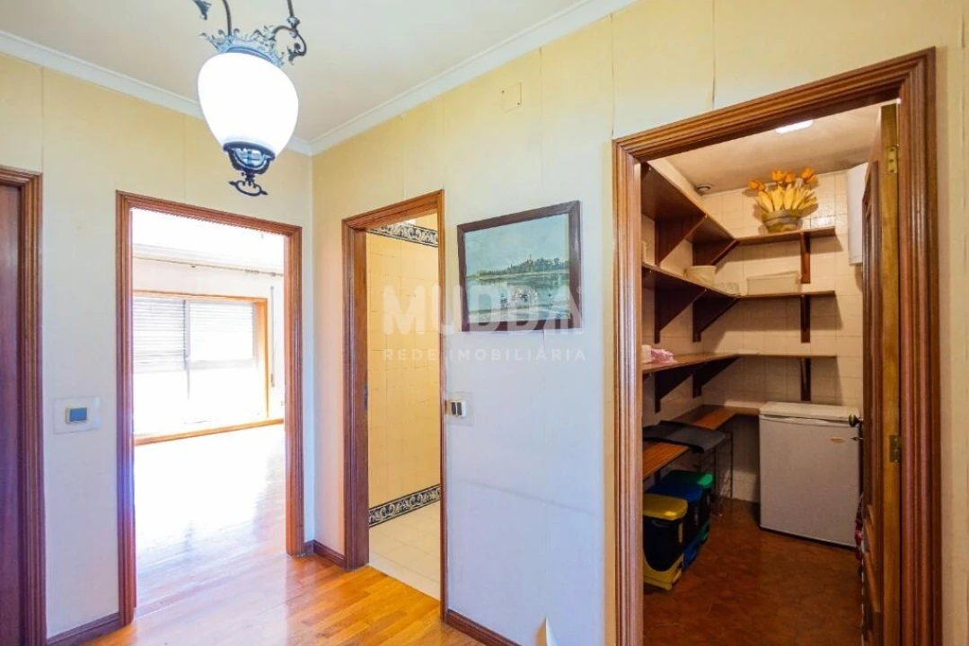 Apartamento T4 para Venda em São João da Madeira Foto 13