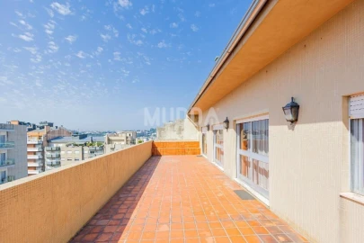 Apartamento T4 para Venda em São João da Madeira