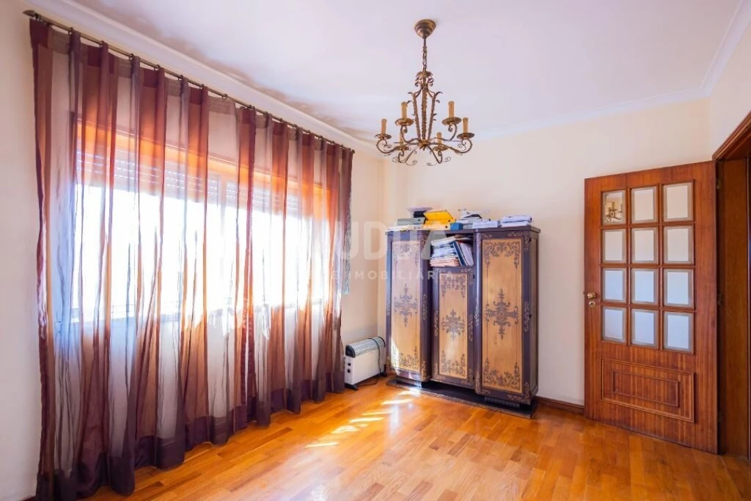 Apartamento T4 para Venda em São João da Madeira Foto 7
