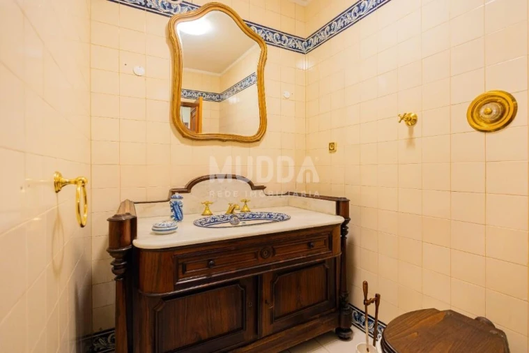 Apartamento T4 para Venda em São João da Madeira Foto 14