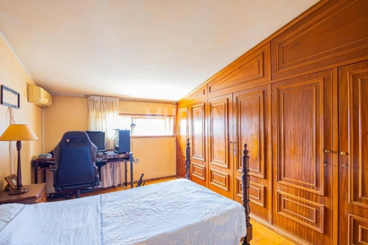 Apartamento T4 para Venda em São João da Madeira Foto 36