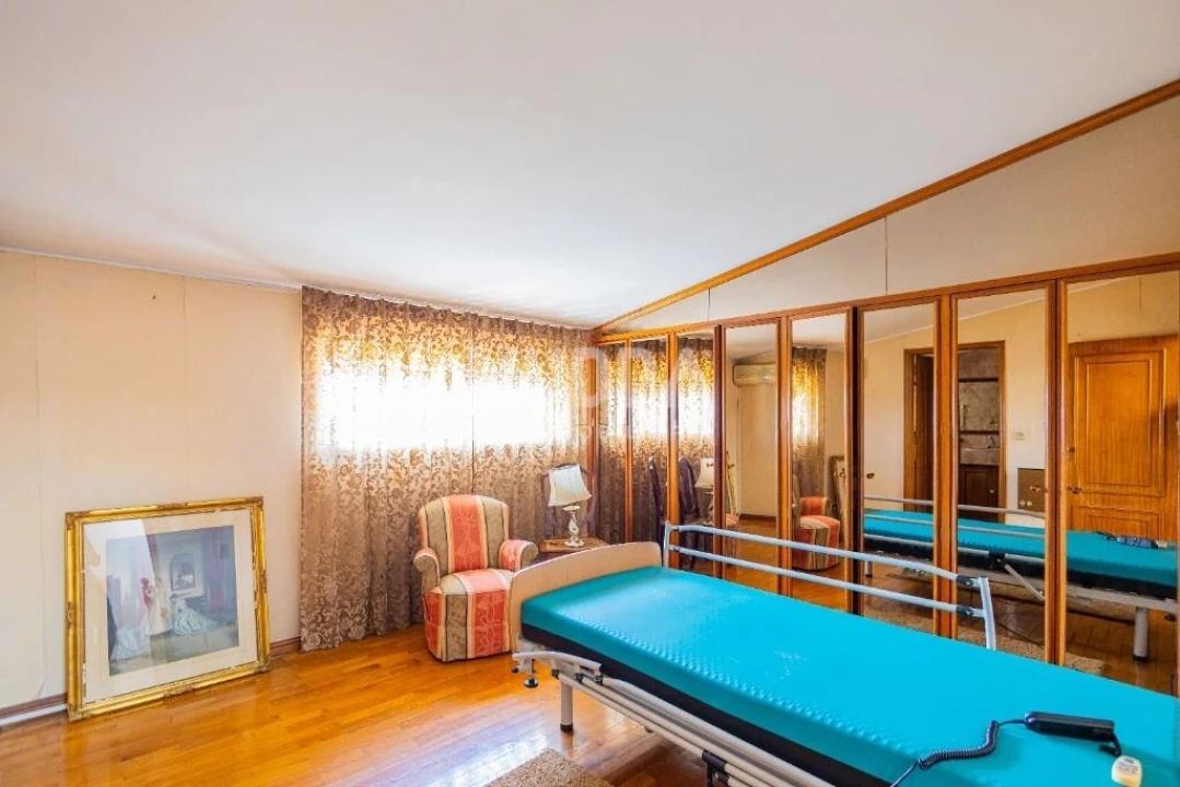 Apartamento T4 para Venda em São João da Madeira Foto 30