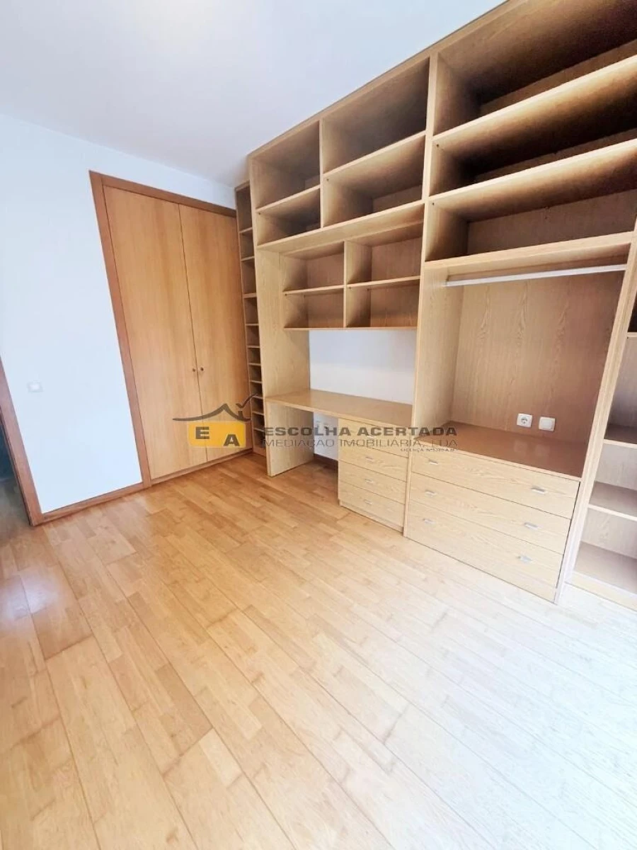 Apartamento T4 para Venda em Perafita, Lavra e Santa Cruz do Bispo Foto 7