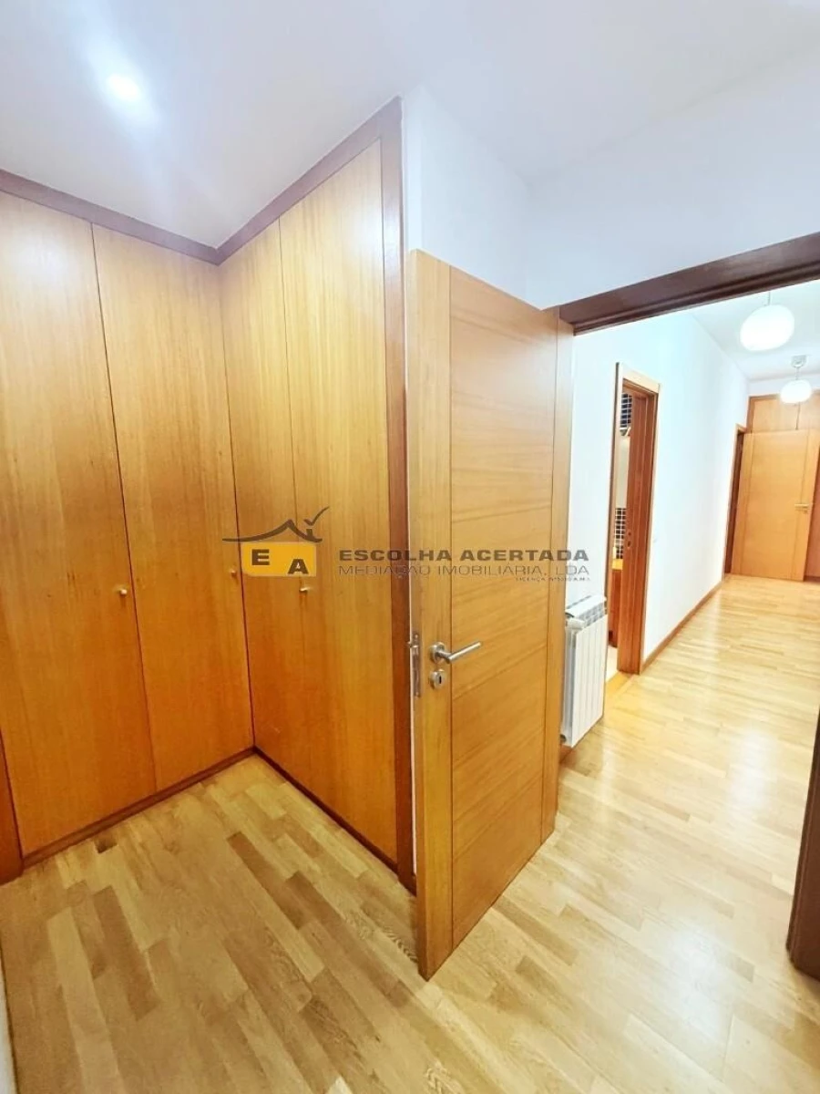 Apartamento T4 para Venda em Perafita, Lavra e Santa Cruz do Bispo Foto 18