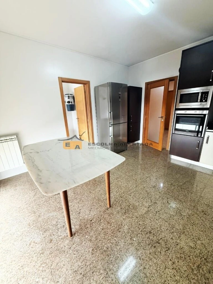 Apartamento T4 para Venda em Perafita, Lavra e Santa Cruz do Bispo Foto 6