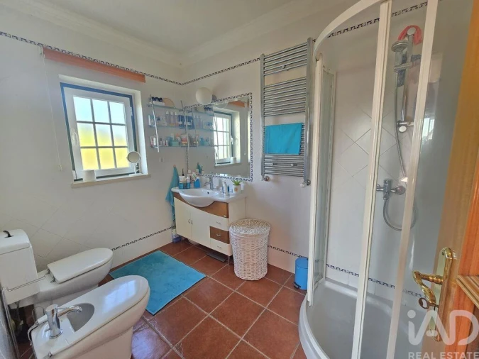 Moradia T3 para Venda em Azueira e Sobral da Abelheira Foto 15