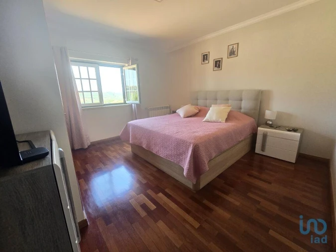 Moradia T3 para Venda em Azueira e Sobral da Abelheira Foto 14