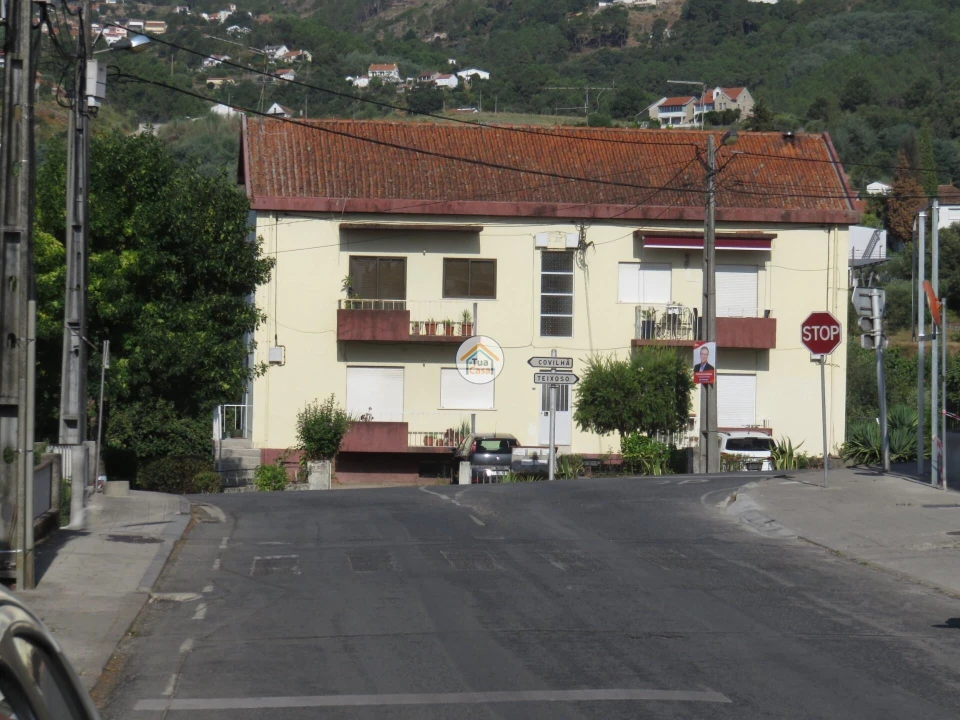 Garagem para Venda em Covilhã e Canhoso Foto 27