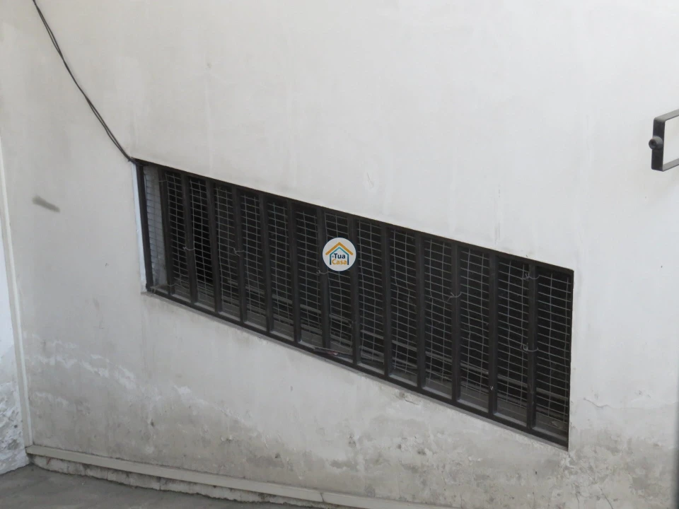 Garagem para Venda em Covilhã e Canhoso Foto 20