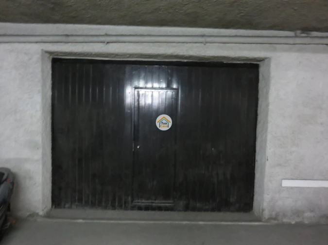 Garagem para Venda em Covilhã e Canhoso Foto 16