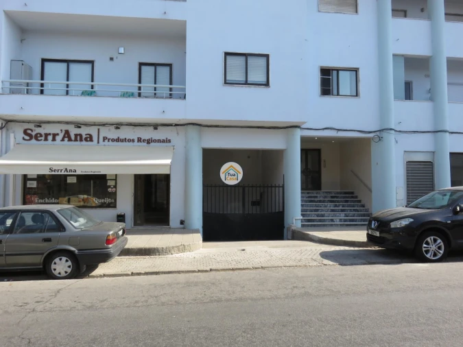 Garagem para Venda em Covilhã e Canhoso Foto 1