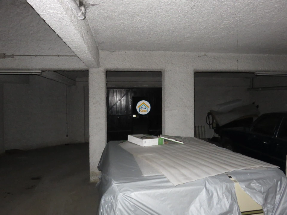 Garagem para Venda em Covilhã e Canhoso Foto 9