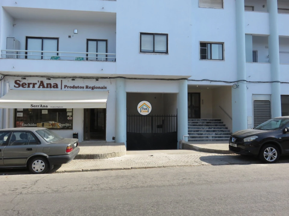 Garagem para Venda em Covilhã e Canhoso Foto 1