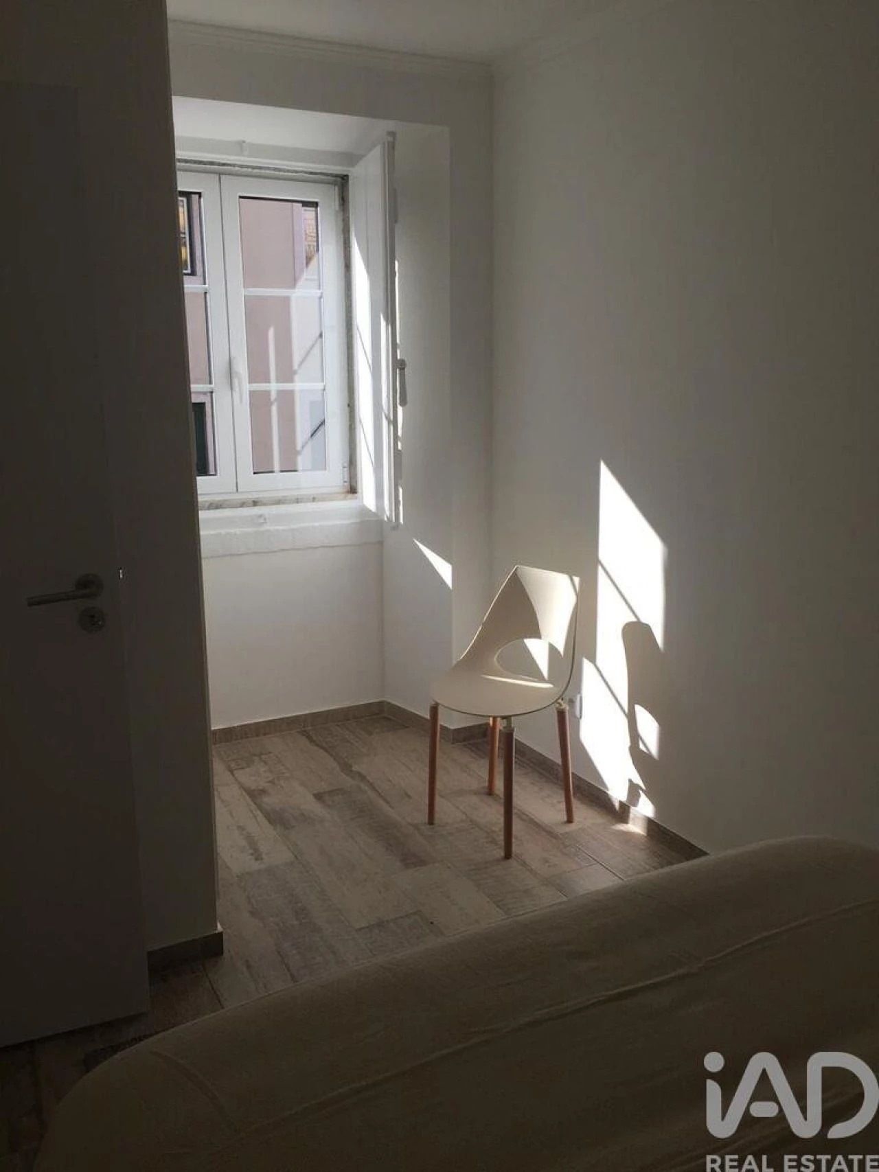 Apartamento T2 para Arrendamento em Misericórdia Foto 13