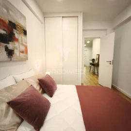 Apartamento T3 para Venda em Benfica
