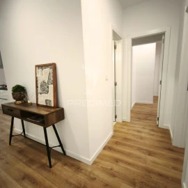 Apartamento T3 para Venda em Benfica