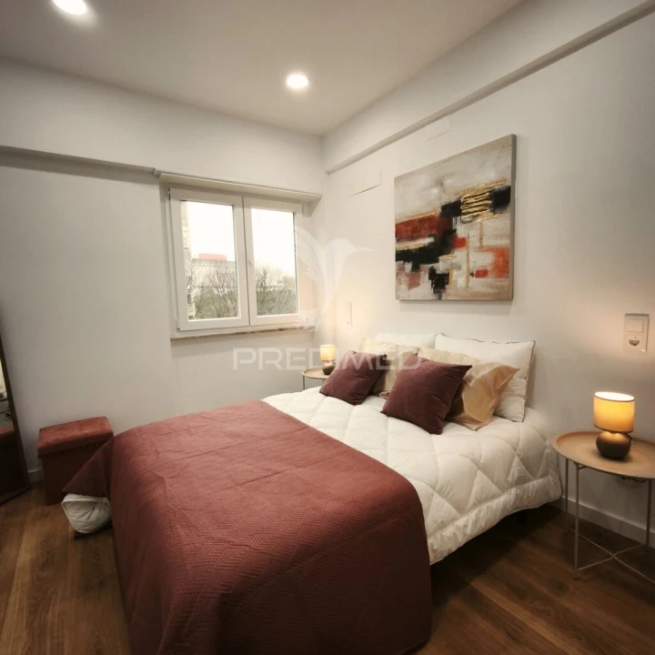 Apartamento T3 para Venda em Benfica Foto 11
