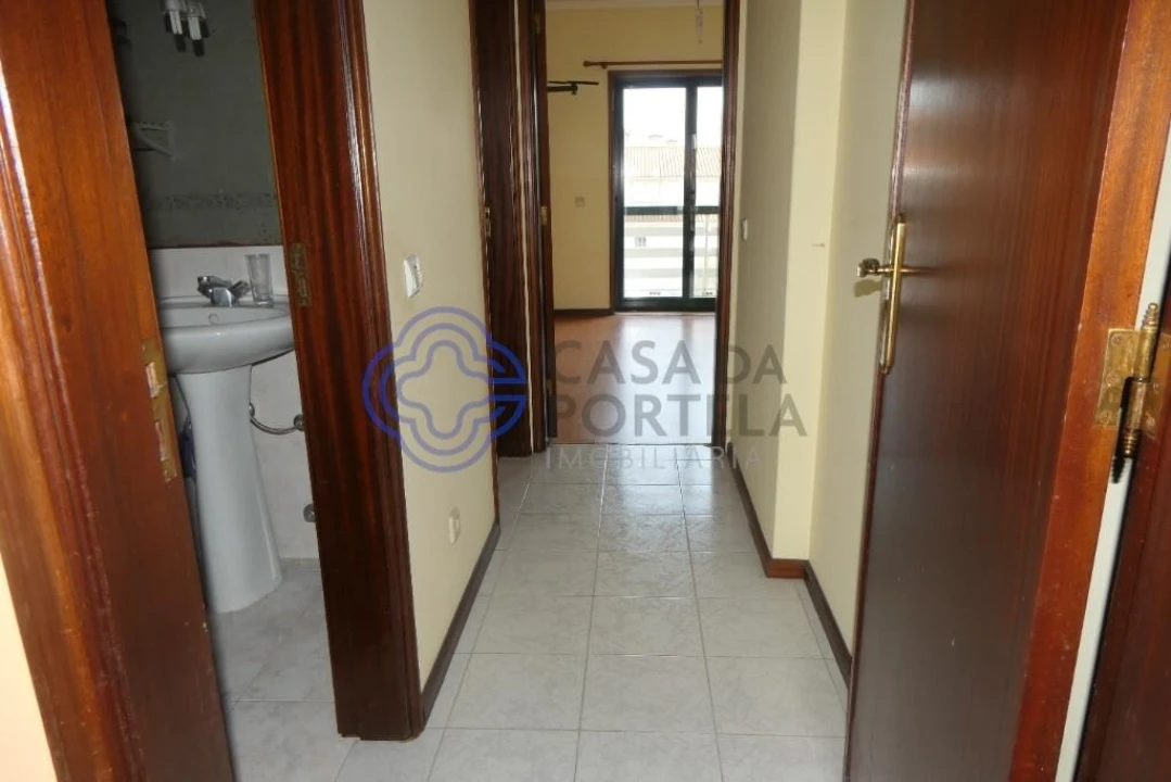 Apartamento T2 para Venda em Gafanha da Nazaré Foto 27
